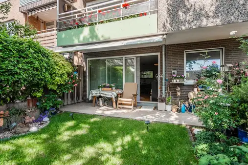 Apartamento de 2 dormitorios en Neuss, Germany No. 18307