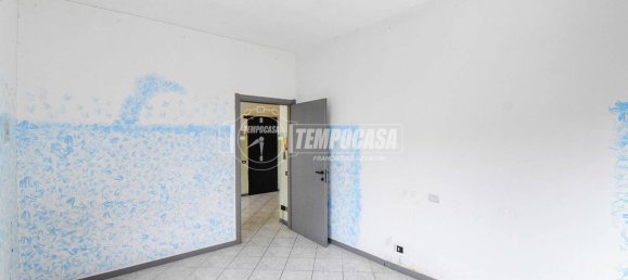 Дом с 2 спальнями в Комо, Италия № 264851 5