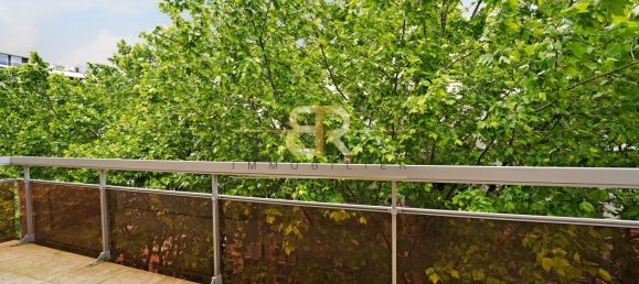 Studio in Joinville-le-Pont, France No. 332499 5