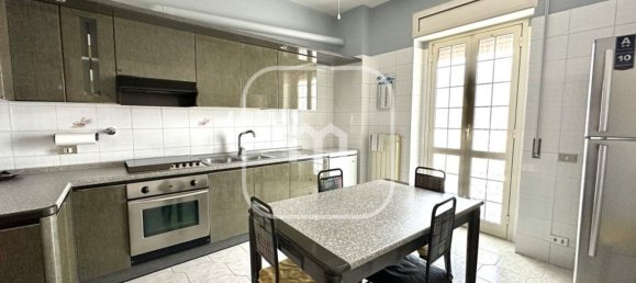 Apartamento de 4 divisões em Rome, Italy N.º 46718 14