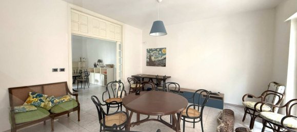 Apartamento de 4 divisões em Bitonto, Italy N.º 23658 5
