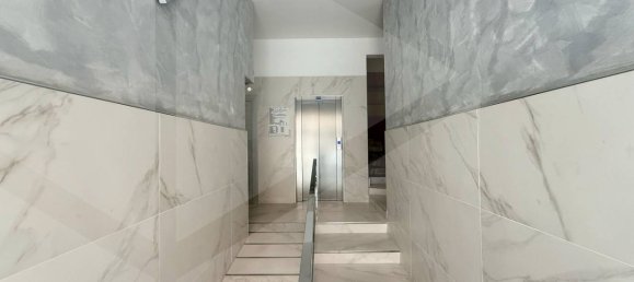 Apartamento de 4 divisões em Bitonto, Italy N.º 23658 2