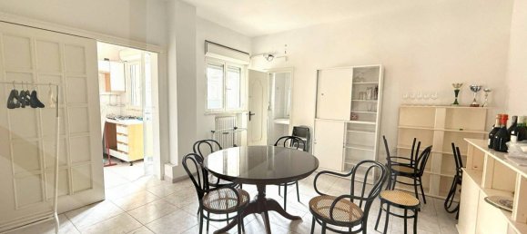 Apartamento de 4 divisões em Bitonto, Italy N.º 23658 7