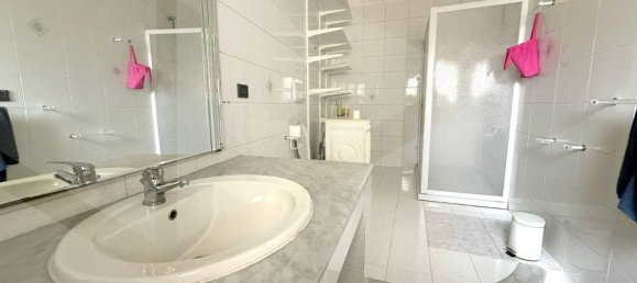 Apartamento de 4 divisões em Bitonto, Italy N.º 23658 11