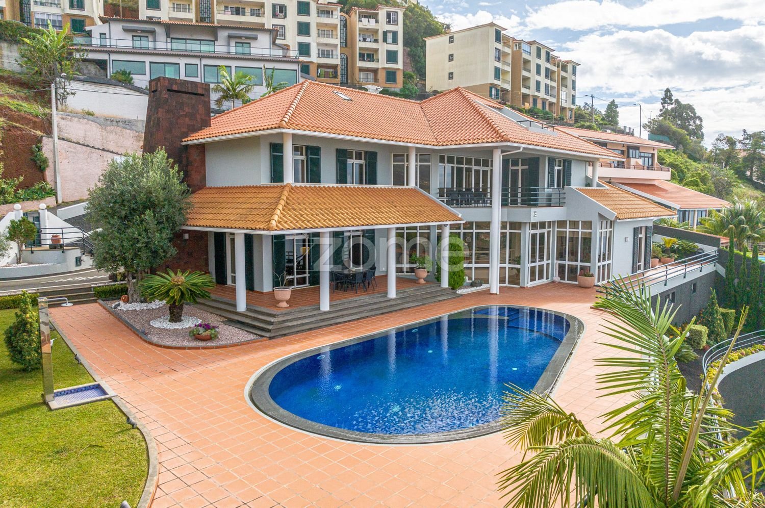 4 غرف نوم منزل في Funchal, Portugal رقم 124685