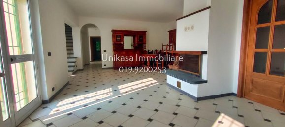 Villa de 15 divisões em Vado Ligure, Italy N.º 135656 25