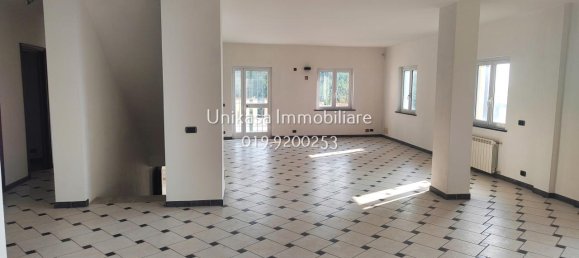 Villa de 15 divisões em Vado Ligure, Italy N.º 135656 19