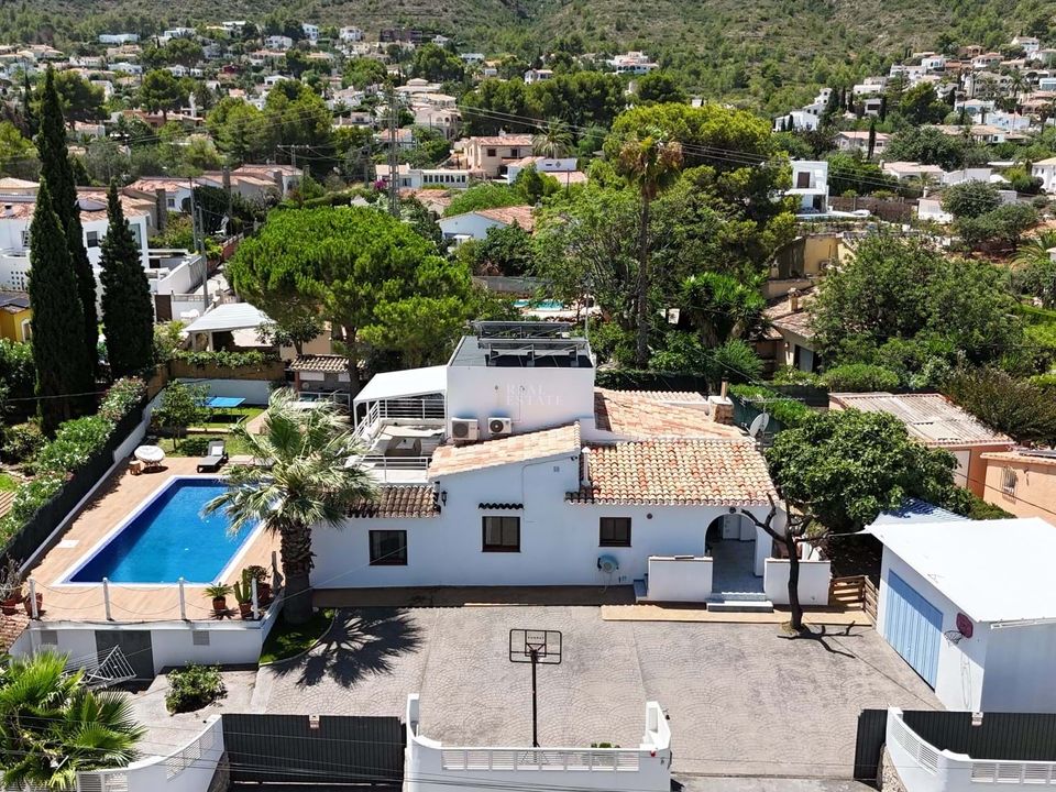 4 bedrooms Villa in Denia, Spain No. 282306