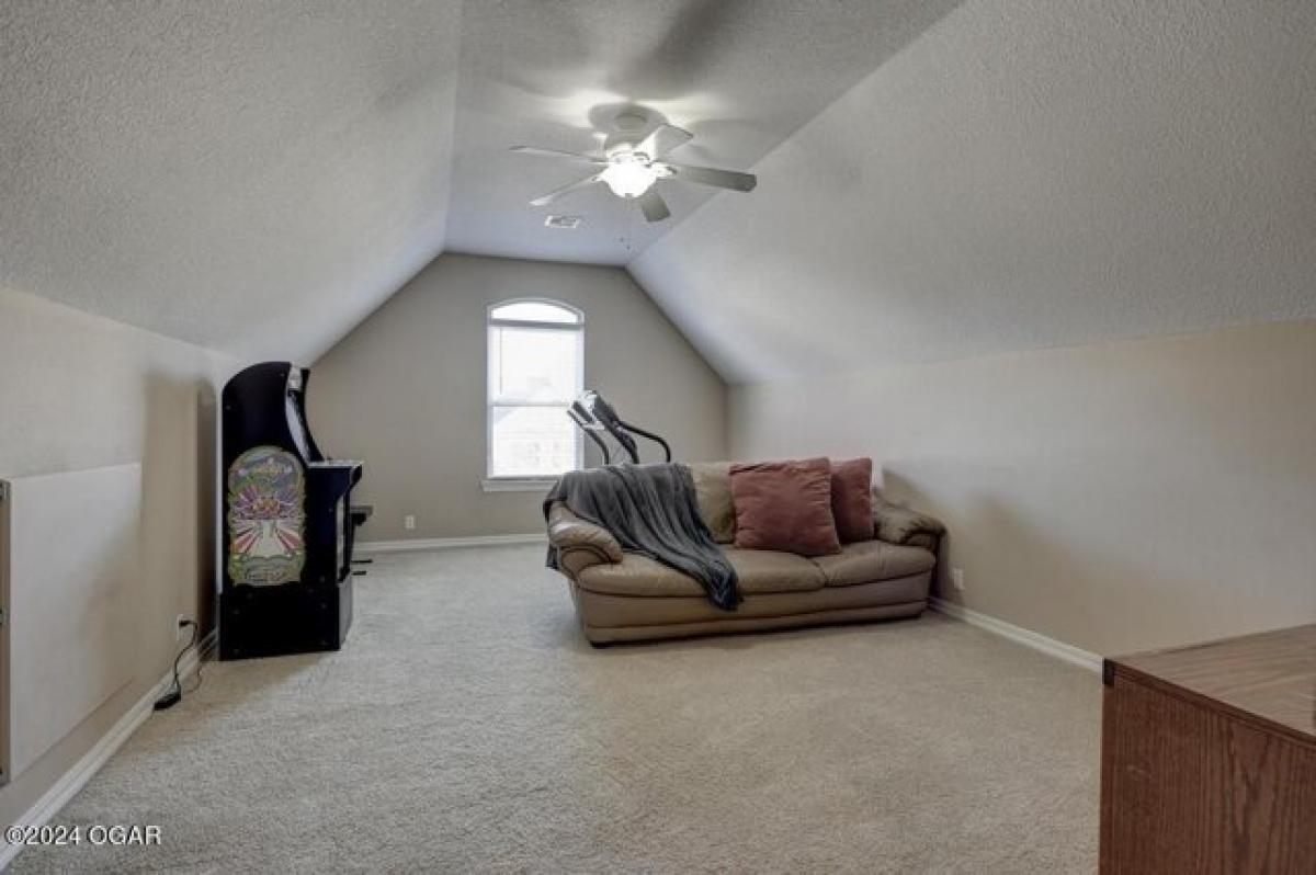 5 bedrooms House in Carl Junction, USA No. 438650