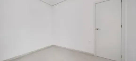 Apartamento T3 em Torrevieja, Spain N.º 135874 12