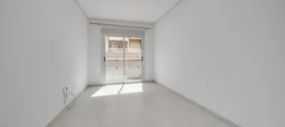 Apartamento T3 em Torrevieja, Spain N.º 135874 24