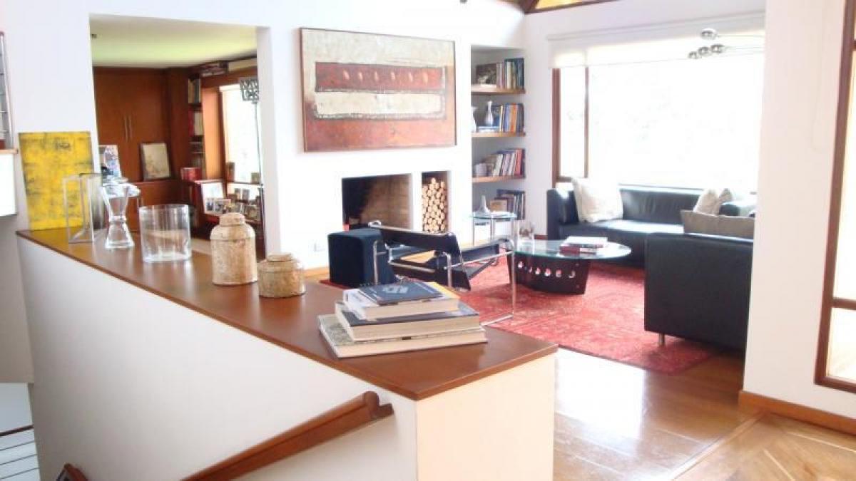 3 bedrooms House in Bogota, Colombia No. 10426