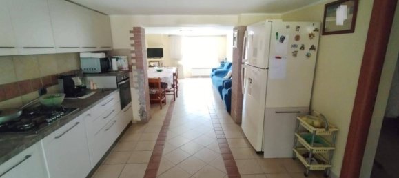 4 bedrooms House in Cervaro, Italy No. 226160 16