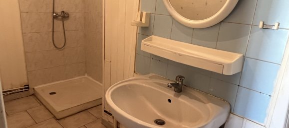 3 bedrooms Building in Bourbonne-les-Bains, France No. 88753 8