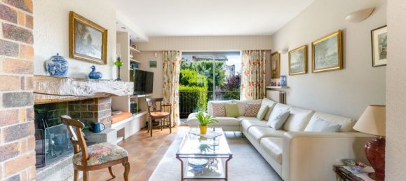 8 bedrooms House in Poitiers, France No. 315221 3