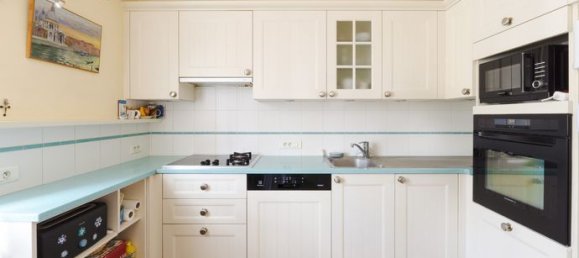 8 bedrooms House in Poitiers, France No. 315221 2