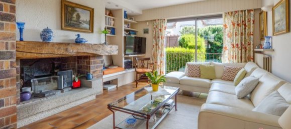 8 bedrooms House in Poitiers, France No. 315221 4