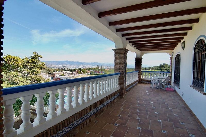 5 bedrooms House in Churriana, Spain No. 236931