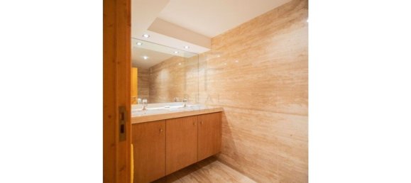 4 bedrooms House in Oliveira de Azemeis, Portugal No. 72016 37