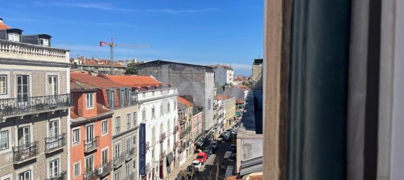 3 bedrooms Apartment in Lisbon, Portugal No. 80678 23