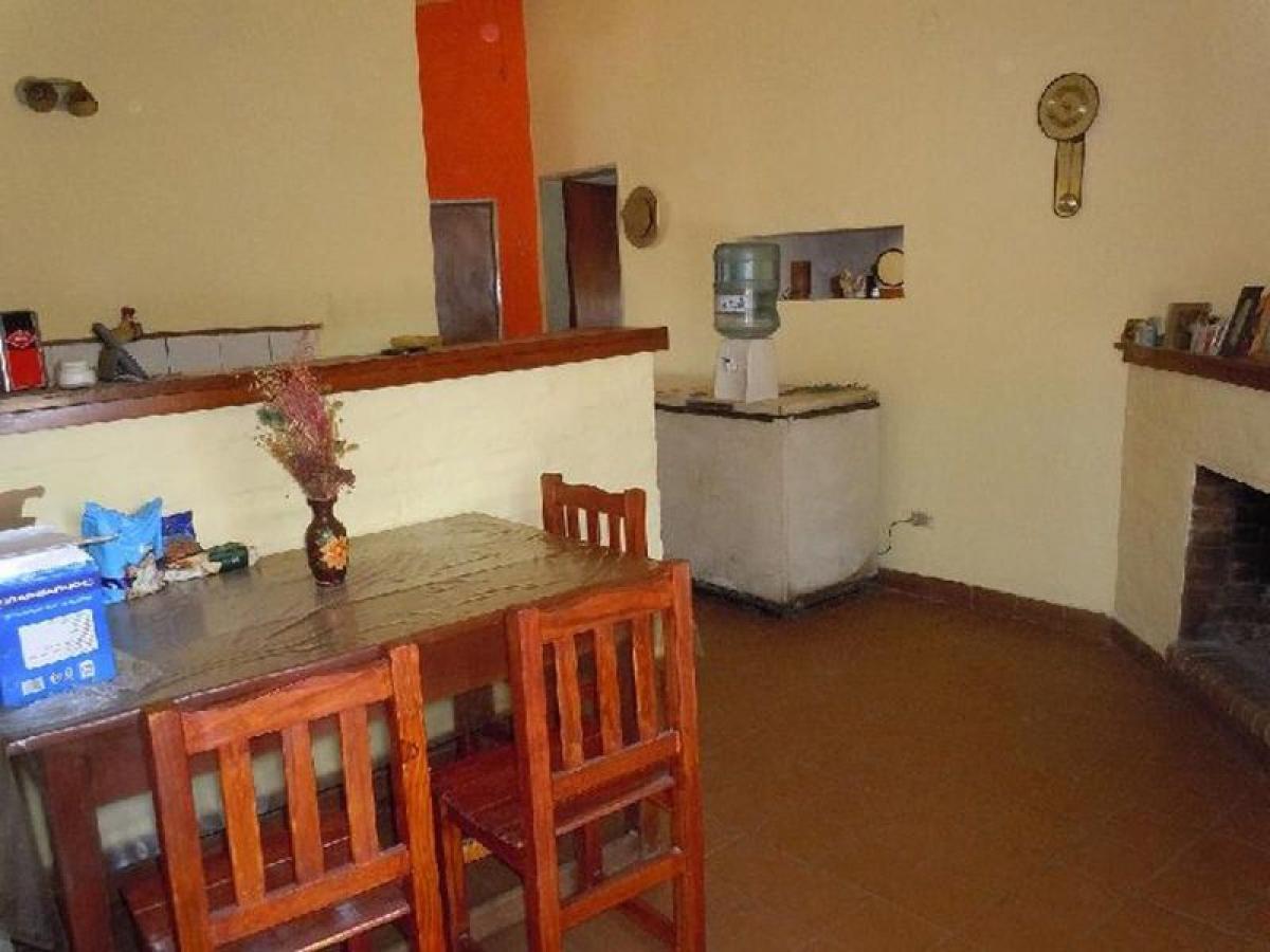 4 Schlafzimmer Haus in San Miguel, Argentina, Nr. 72960