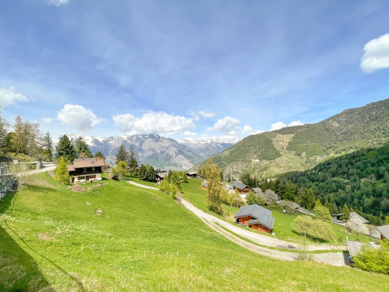 1063m² Land in Riddes, Switzerland No. 420