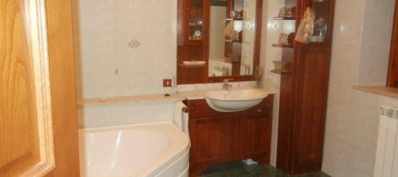 13-Zimmer Haus in Panicale, Italy, Nr. 149973 26