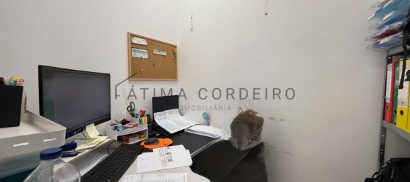 Gewerbliche Immobilie in Corroios, Portugal 123m², Nr. 340227 16