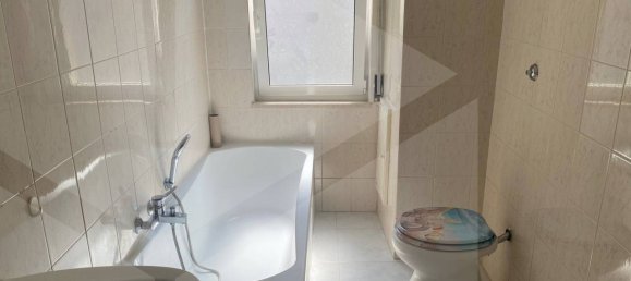 3 rooms Apartment in Bari, Italy No. 34286 23