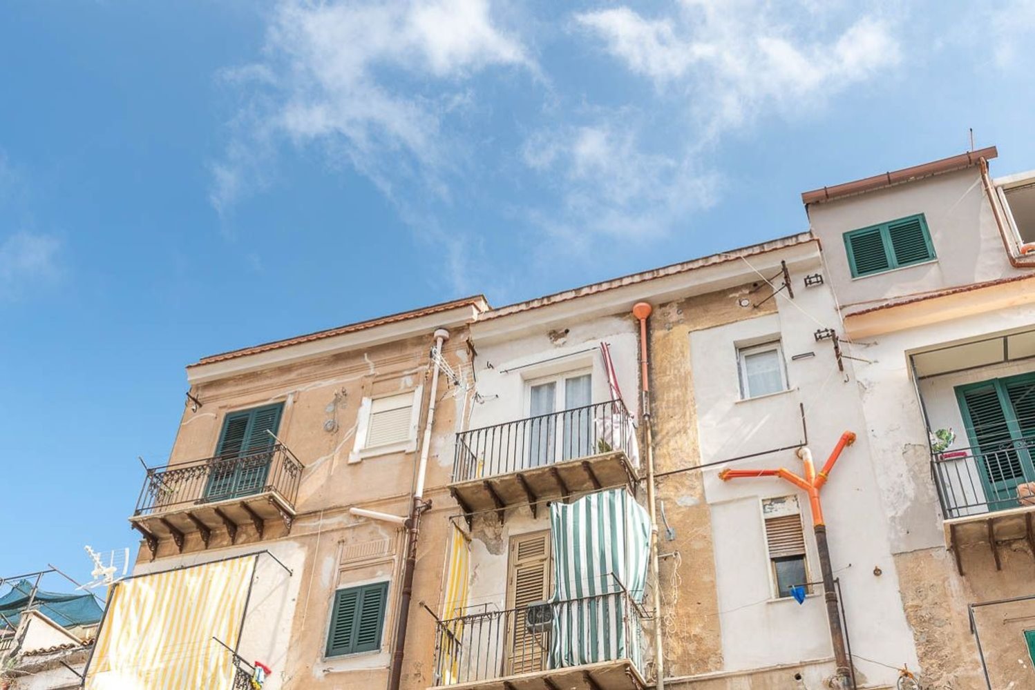 2 rooms Apartment in Palermo, Italy No. 303094