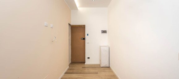 2 rooms Apartment in Palermo, Italy No. 303094 11