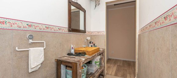 2 rooms Apartment in Palermo, Italy No. 303094 7