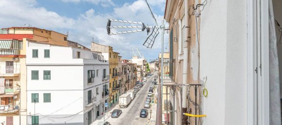 2 rooms Apartment in Palermo, Italy No. 303094 16