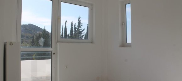 Propiedad comercial de 3 dormitorios en Kalyvia Thorikou, Greece No. 6330 7