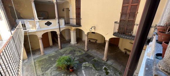 2 bedrooms Apartment in Maccagno con Pino e Veddasca, Italy No. 71640 10