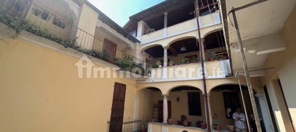 2 bedrooms Apartment in Maccagno con Pino e Veddasca, Italy No. 71640 11