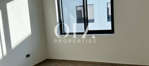 2 bedrooms Townhouse in Yas Island, UAE No. 18527 8