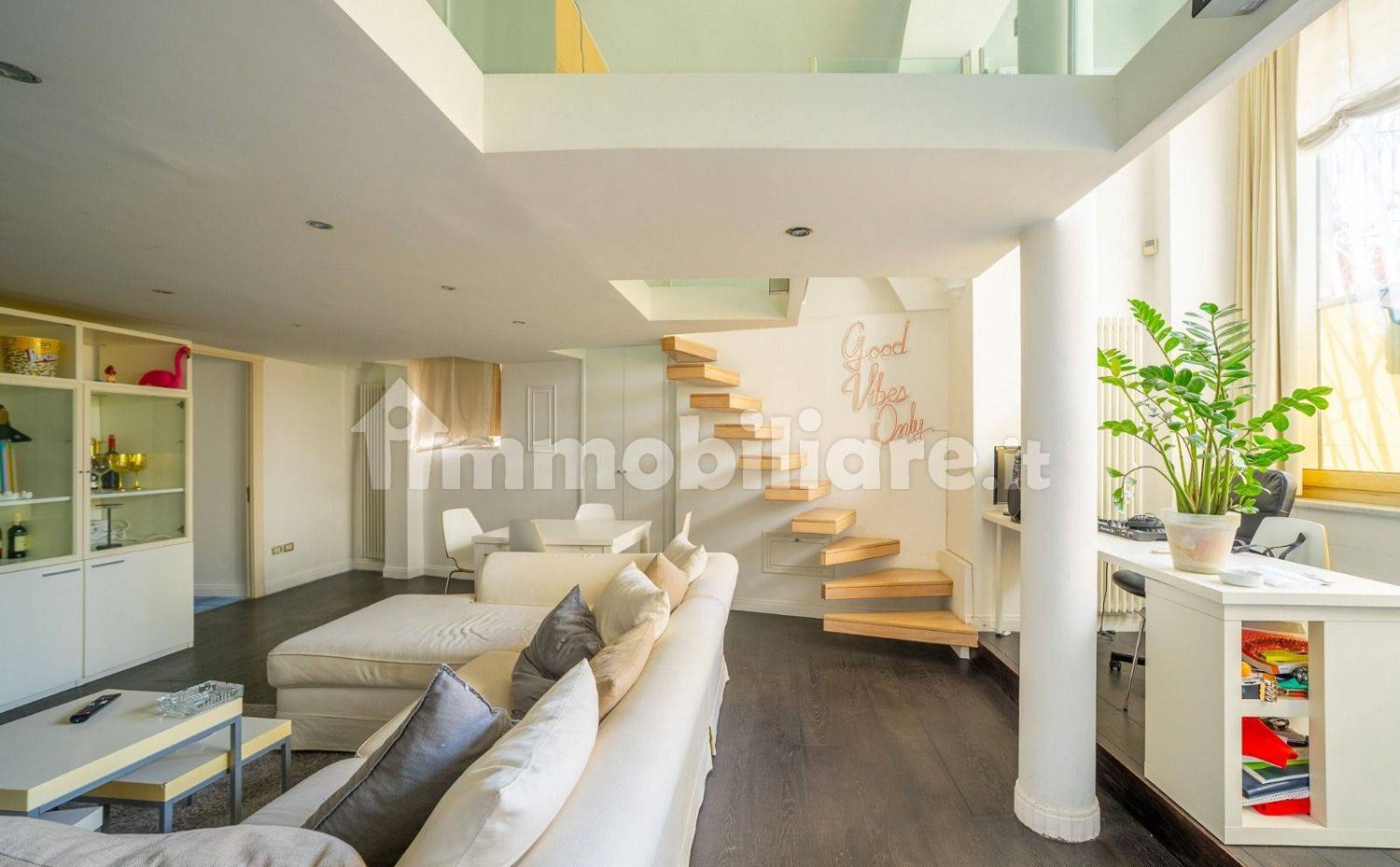 2 غرف نوم شقة في Naples, Italy رقم 284864