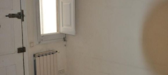 Apartamento de 3 habitaciónes en Barcelona, Spain No. 407 8