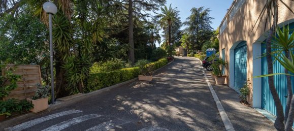 2 chambres Appartement à Nice, France No. 342376 6