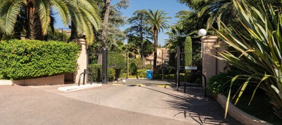 2 chambres Appartement à Nice, France No. 342376 7