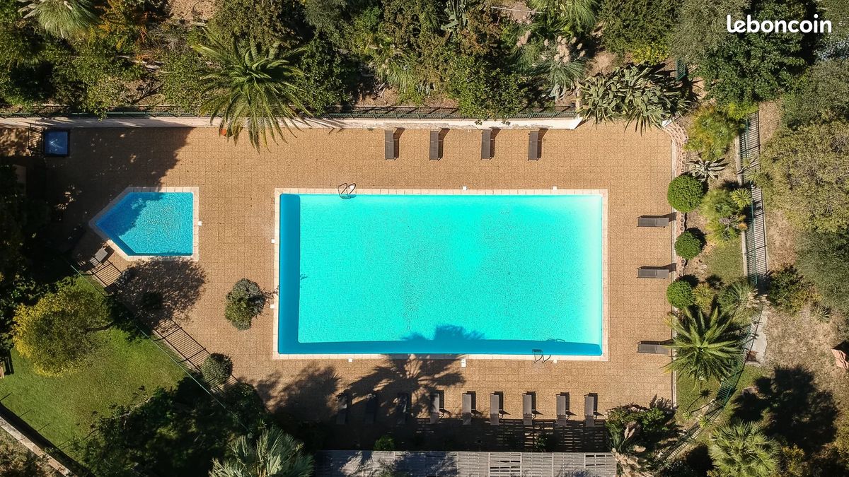 2 chambres Appartement à Nice, France No. 342376