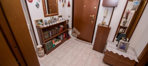 2 bedrooms Apartment in Milan, Italy No. 357951 11