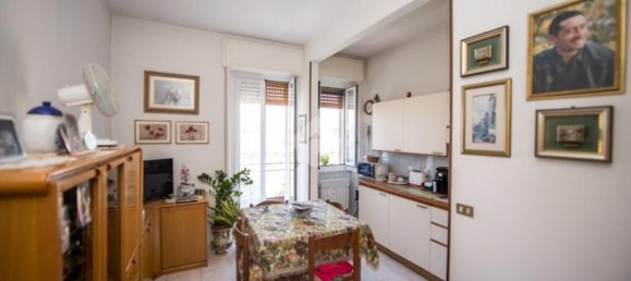 2 bedrooms Apartment in Milan, Italy No. 357951 9