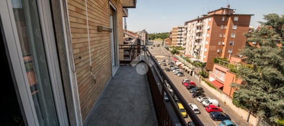 2 bedrooms Apartment in Milan, Italy No. 357951 23