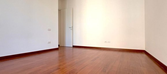 3 rooms Apartment in Pontenure, Italy No. 7089 6