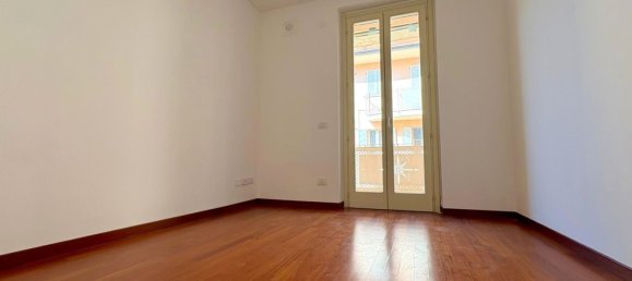 3 rooms Apartment in Pontenure, Italy No. 7089 7