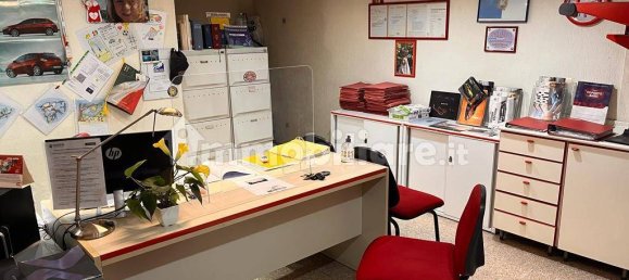 3-Zimmer Gewerbliche Immobilie in Anzio, Italy, Nr. 350353 9