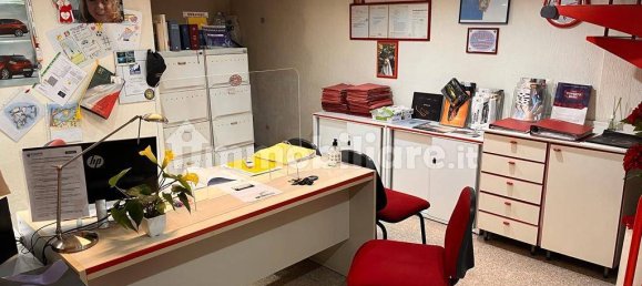 3-Zimmer Gewerbliche Immobilie in Anzio, Italy, Nr. 350353 4
