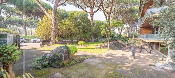 Квартира с 5 комнатами в Рим, Италия № 68370 9